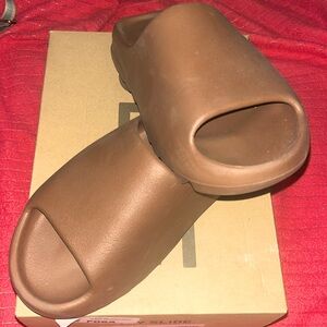 Yeezy slides